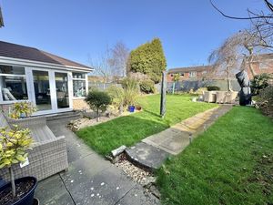 Photo 32- click for photo gallery